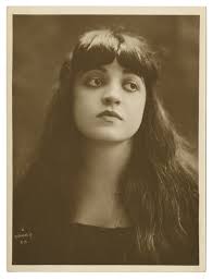 At Harvard, a show presents the influence of immigration