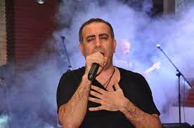 Ayrıca kendisine bir çok siyasi partiden adaylık teklifi geldiğini de belirtmiştir. Haluk Levent Alchetron The Free Social Encyclopedia