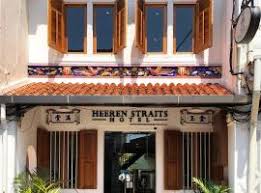 Decor is an interesting combination of both modern and period features, with many original art deco details. Die 10 Besten Hotels In Der Nahe Von Jonker Street In Malakka Malaysia