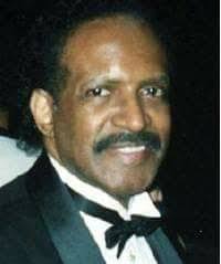 I hope everyone's Christmas was good! We have a few more music  personalities in my cemetery tours. The music now playing is R&B, and the  first one is Eugene B. Record 1940-2005,