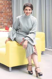 Previously aired in 2009) (also in 1998 by ntv7's sister channel tv3) i have a date with spring (2009, 2011) lady stealer (2002) (since 22 august 2011, weekdays from 2:30 pm) love in a miracle (stars the protagonists of the good old days, weekdays at 2:30 pm) Showbiz Positive Vibes From Diana And Gang On New Ntv7 Shows