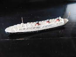 PAQUEBOT QUEEN MARY CUNARD WHITE STAR 534 DINKY TOYS | eBay