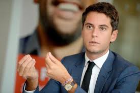 Macron vowed a day earlier that his cabinet would move to break up the organization, which he accused of being directly implicated in the beheading of samuel paty, a schoolteacher who was. Entretien Gabriel Attal Repond A Nos Lecteurs Emmanuel Macron N Augmentera Pas Les Impots Saint Brieuc Maville Com