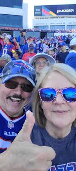 New to the neighborhood, looking to connect