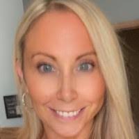 Melissa Rau's Instagram, Twitter & Facebook