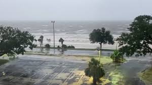 1 day ago · hurricane ida made landfall sunday in southern louisiana as a ferocious category 4 storm, tearing roofs from a hospital and homes, flooding roads and sending ferries adrift. Ygolgwnytfn7im