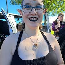 Jody Baum's Instagram, Twitter & Facebook