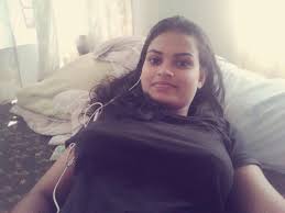 Horny Sri Lankan Gf Showing Big Boobs Xxxsexiezpix Web Porn