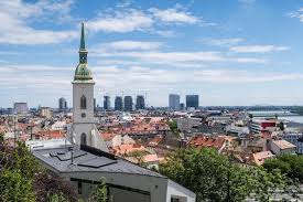 Der besuch der höhlen ermöglicht es sich auf interessante wege zur schönheit und erkenntnis zu begeben. Bratislava Sehenswurdigkeiten 15 Highlights Reisetipps