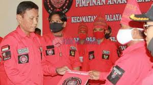 Maka pemuda batak bersatu akan di cintai masyarakat di jawa barat. Pengurus Pemuda Batak Bersatu Pesan Ketua Laksanakan Tugas Organisasi Dengan Baik Fakta Jabar