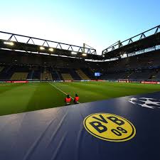 A sk an average football fan about the biggest german football clubs, and you're bound to hear the name of sv werder bremen mentioned a lot. Dortmund Match Report Dortmund Choke Away Any Remaining Hope Of A Trophy Against Werder Bremen Fear The Wall