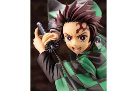 Tanjirou kamado is the main protagonist of kimetsu no yaiba , who becomes a demon hunter and joins the demon killing corps to hunt down the demon who murdered his family and turned his sister nezuko into a demon. Artfx J Kimetsu No Yaiba Tanjirou Kamado 1 8 Kotobukiya Mykombini