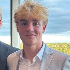 Gavin Cunningham's Instagram, Twitter & Facebook