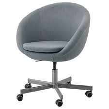 Möchte man einen blauen stuhl für schreibtisch oder soll der stuhl für den schreibtisch bei der farbe ein klassisches schwarz vorweisen. Schreibtischstuhle Drehstuhle Bequem Praktisch Ikea Deutschland