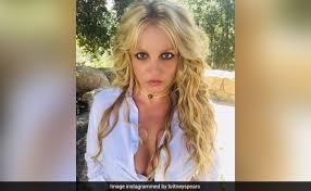Her father jamie spears, 68, has agreed to step down as conservator of her estate according to court documents. Now You Care Britney Spears Calls Out Sister Jamie Lynn In Explosive Posts