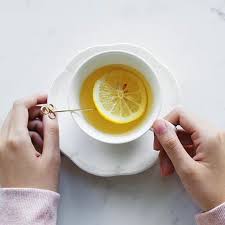 Jadi terinspirasi karena sebenarnya dua hal ini adalah dua hal yang selalu ada di rumah. Lemon Tea Madu Hangat Resep Segar Pereda Flu Lifestyle Liputan6 Com