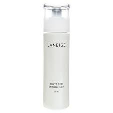 Laneige white dew original ampoule essence is essentially a skin brightening serum that claims to even out your skin tone and make it appear flawlessly bright and dewy. Laneige White Dew Skin Refiner 120ml Yesstyle