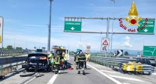 Muoiono un padre e la bambina. Schianto In A28 A Conegliano Ferito Un Automobilista Oggi Treviso News Il Quotidiano Con Le Notizie Di Treviso E Provincia Oggitreviso