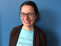 Ellen Stanley celebrates 20 years of her 'Womenfolk' show with an epic  concert