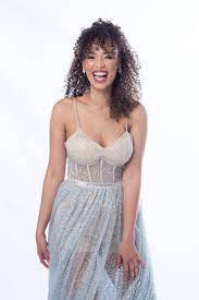 Buck whaléy & qiniso van. Meet South Africa S First Bachelorette Qiniso Van Damme Thebachelor