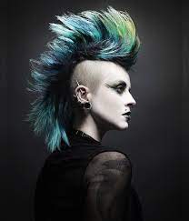 Discover pinterest's 10 best ideas and inspiration for alternative hairstyles. Seven Alternative Haircuts And How To Style Them