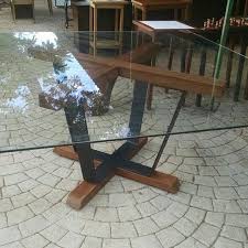 Mesa De Vidro Quadrado 180x180 Com Pe De Ferro Com Madeira Mesa De Vidro Quadrada Mesa De Vidro Pe De Mesa