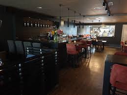 The unique setting amidst the large area of the century old forest, offers every opportunity for walking, hiking, biking as well as playing golf on the nearby (8 km) 27 hole anderstein golf course. Restaurant En Catering In Omgeving Leersum Restaurant De Sous Chef