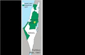 Limita al norte con el líbano, al este con siria y jordania, con palestina y el mar muerto al este en cisjordania. La Mentira De Los Mapas