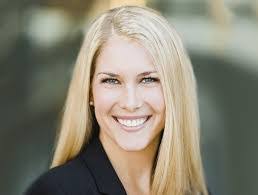 Kelly Glidewell's Instagram, Twitter & Facebook