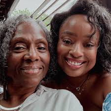 S U M M E R F I L E S 2 0 2 5