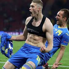 Did Men's Soccer Player Reveal Sports Bra After Game-Winning Goal? |  Snopes.com