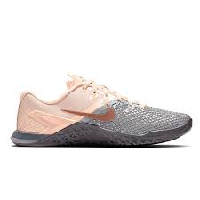Comme nous l'avons évoqué plus haut, choisir ses chaussures de fitness n'est pas une simple tâche. Meilleur Basket Fitness Femme Cheap Buy Online