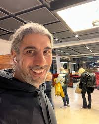 Daniel Dirks's Instagram, Twitter & Facebook