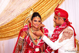 Indian Wedding Ceremony Gujarati Wedding At Springfield Country Club Best Wedding P Best Wedding Photographers Indian Wedding Ceremony Wedding Photographers