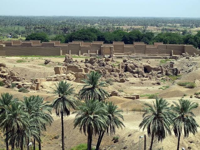 5 Strange Discoveries About the Ruins of Babylon