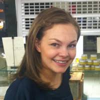 40+ "Amanda Ra" profiles