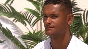 'we need to stop normalising filler' this all comes after it was rumoured that bosses were accepting applications from lgbtq+ singletons on tinder. Love Island 2019 Fans Think Danny And Arabella Chi Met Before Show Metro News