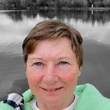 Gail Walker's Instagram, Twitter & Facebook