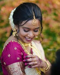 WEDDING PHOTOS OF ARCHANA & AIJU . . #wedding #hinduwedding #bride  #brideandgroom #groom #happy #marriage #marriageceremony #fun #love  #romantic #couple #couplegoals