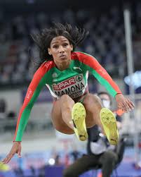 Em 2021 , ganhou a medalha de ouro em pista coberta, no campeonato da europa de atletismo. Patricia Mamona
