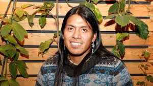 Opening at 9:00 am tomorrow. Leo Rojas