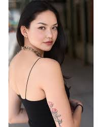 Eva Lin's Instagram, Twitter & Facebook