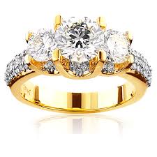 As a rule, brides prefer jewellery with big stones combining. Ladies 18k Gold Three Stone Unique Diamond Engagement Ring 2 9ct