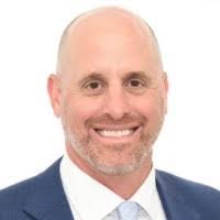 Jane Rakow's Instagram, Twitter & Facebook