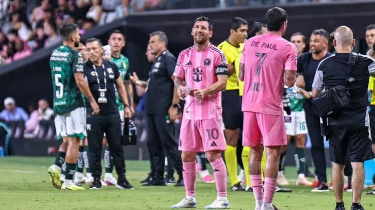 Messi volta ap&oacute;s morte do pai, mas Inter Miami perde e cai na Leagues Cup - Not&iacute;cias ao Minuto Brasil