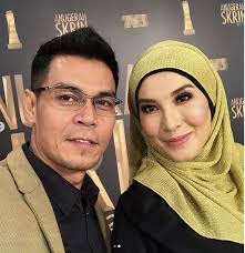 We did not find results for: Kata Fauzi Dating Dengan Isteri Itu Cara Perbaharui Lesen Cinta Barulah Sweet Mingguan Wanita