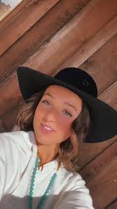 Photo Molly May Nolan