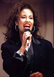 Selena Quintanilla Family Google Search Selena Quintanilla Perez Selena Quintanilla Selena