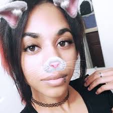 Destiny White (@__blackxbeauty)