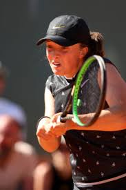 Get the latest player stats on iga swiatek including her videos, highlights, and more at the official women's tennis association website. Iga Swiatek Tennis Magazin